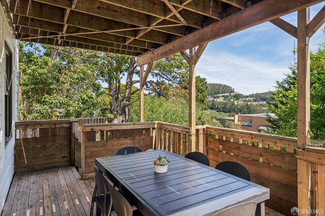 2062 10th Avenue, San Francisco, CA 94116