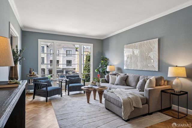 2062 10th Avenue, San Francisco, CA 94116