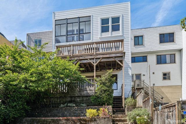 2062 10th Avenue, San Francisco, CA 94116