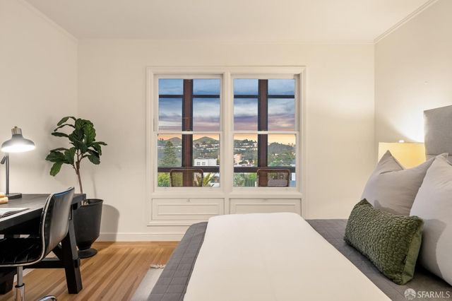 2062 10th Avenue, San Francisco, CA 94116