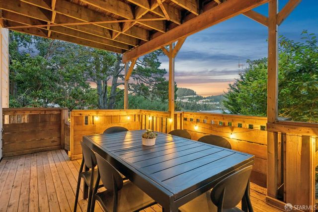 2062 10th Avenue, San Francisco, CA 94116