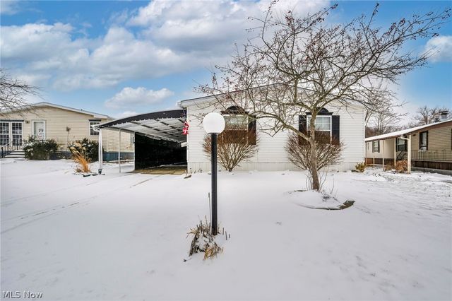 27202 Cook Road 132, Olmsted Twp, OH 44138