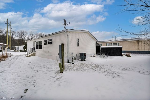 27202 Cook Road 132, Olmsted Twp, OH 44138