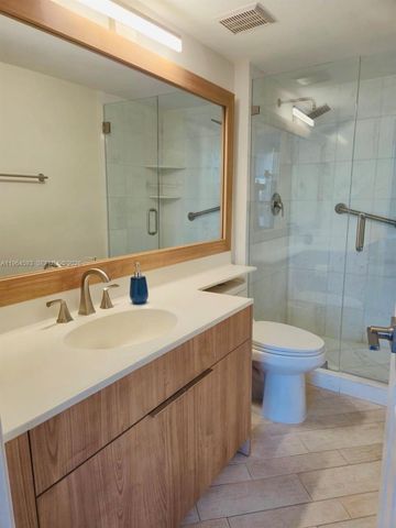 3530 Mystic Pointe Dr 2215, Aventura, FL 33180