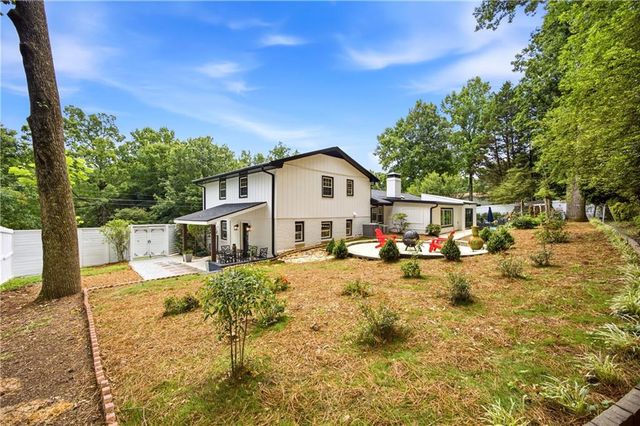 2220 Spring Mill Cove, Dunwoody, GA 30338