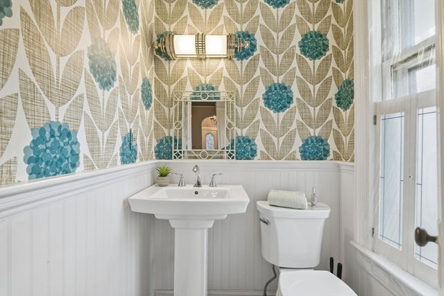 36 Maple Street, Wilbraham, MA 01095