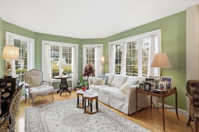 36 Maple Street, Wilbraham, MA 01095