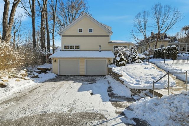 36 Maple Street, Wilbraham, MA 01095