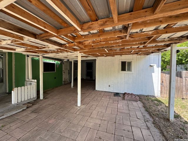 1214 McCauley, San Antonio, TX 78224