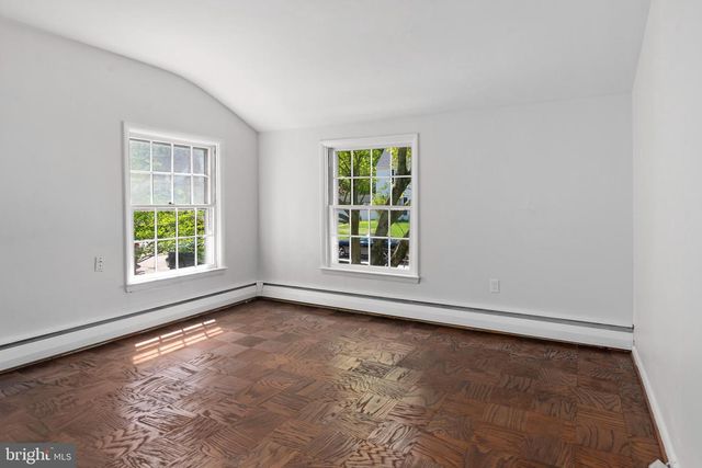 2305 PICKWICK RD, Baltimore, MD 21207