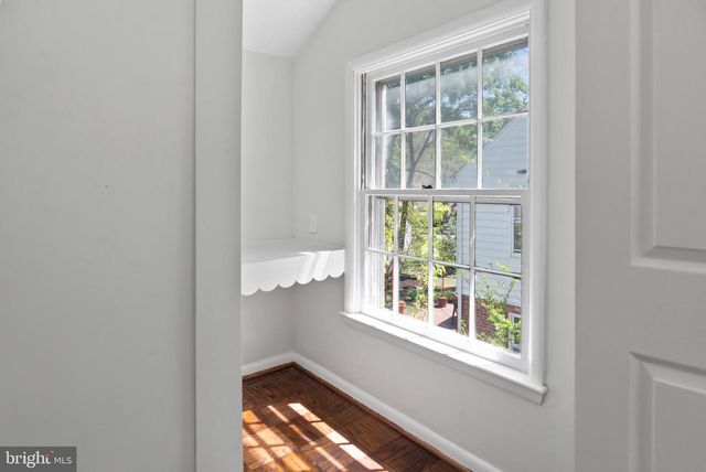 2305 PICKWICK RD, Baltimore, MD 21207