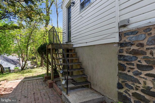 2305 PICKWICK RD, Baltimore, MD 21207