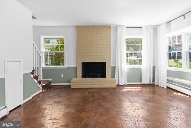 2305 PICKWICK RD, Baltimore, MD 21207