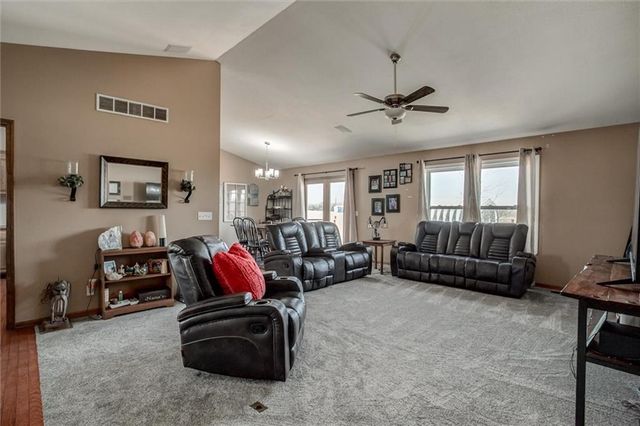 117 Hayes Road, Wellsville, KS 66092