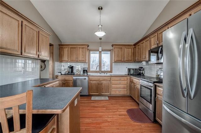 117 Hayes Road, Wellsville, KS 66092