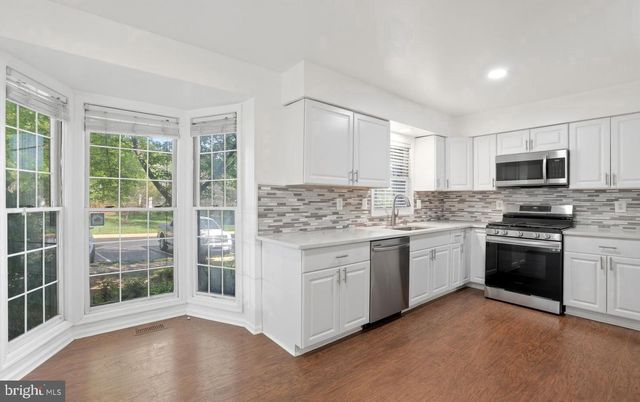43471 PLANTATION TER, Ashburn, VA 20147