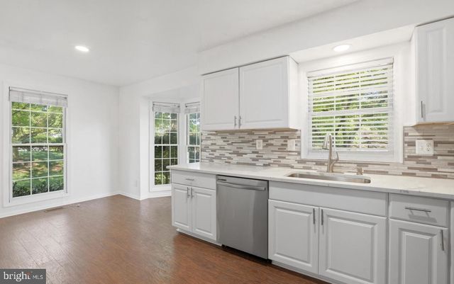 43471 PLANTATION TER, Ashburn, VA 20147