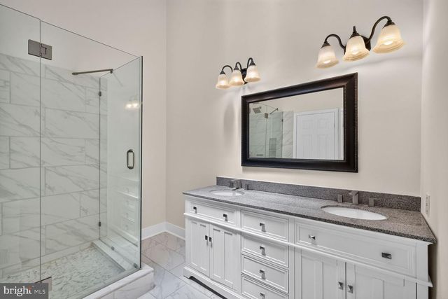 43471 PLANTATION TER, Ashburn, VA 20147