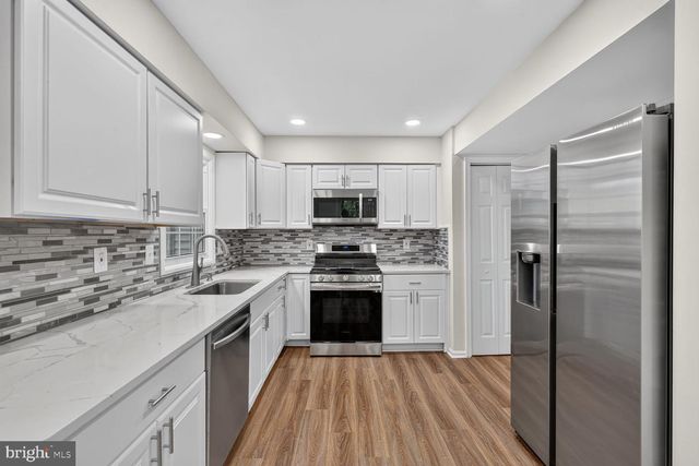 43471 PLANTATION TER, Ashburn, VA 20147