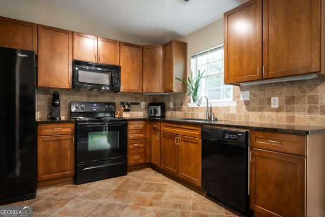 280 Twin Creek Shores, Athens, GA 30605