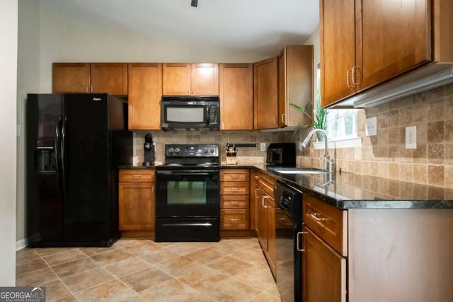 280 Twin Creek Shores, Athens, GA 30605