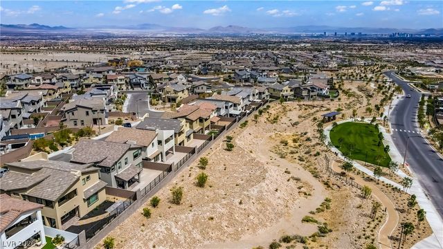 12123 Glentana View Street, Las Vegas, NV 89138