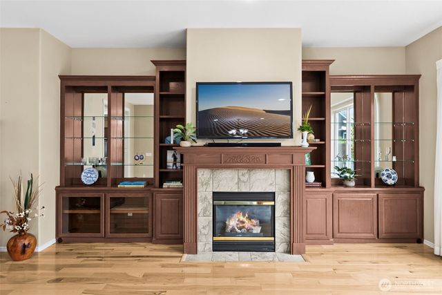 8336 Bainbridge Loop NE, Lacey, WA 98516