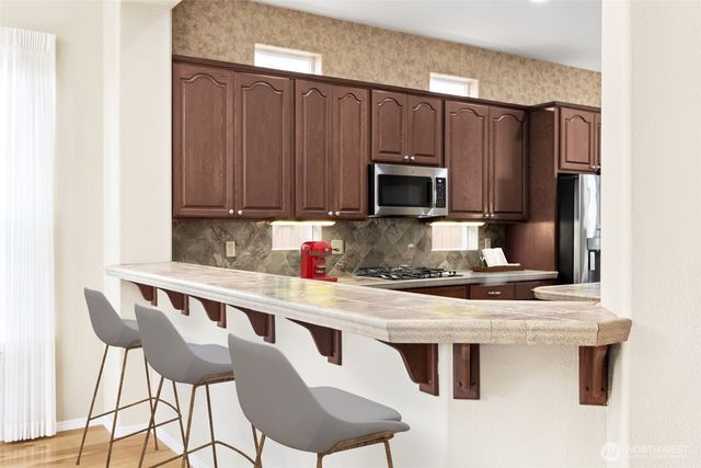 8336 Bainbridge Loop NE, Lacey, WA 98516