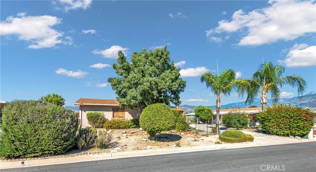 43678 Pioneer, Hemet, CA 92544