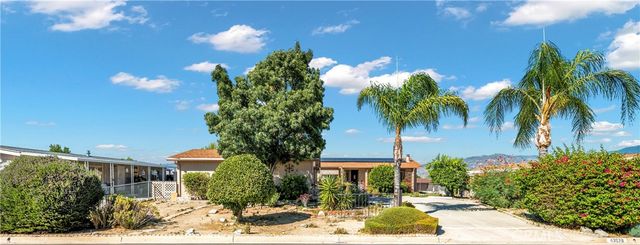 43678 Pioneer, Hemet, CA 92544