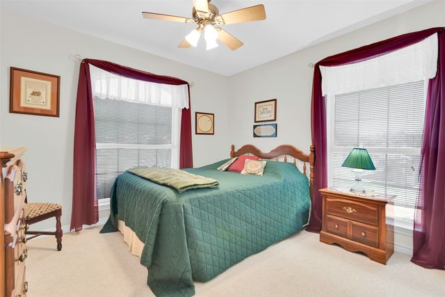 209 Bryant Street, Pottsboro, TX 75076