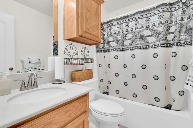 209 Bryant Street, Pottsboro, TX 75076