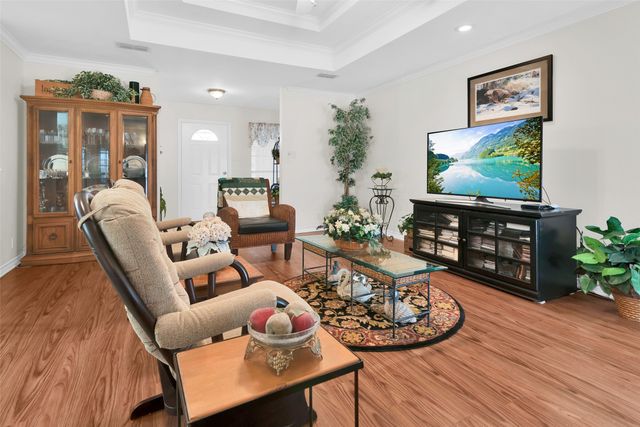 209 Bryant Street, Pottsboro, TX 75076