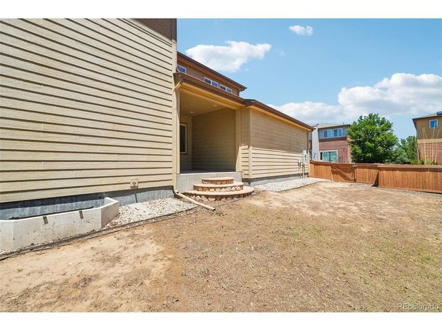 10202 Southlawn Cir, Commerce City, CO 80022