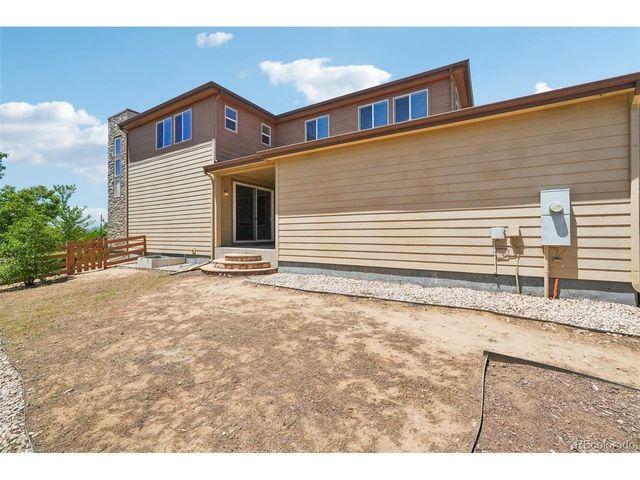 10202 Southlawn Cir, Commerce City, CO 80022