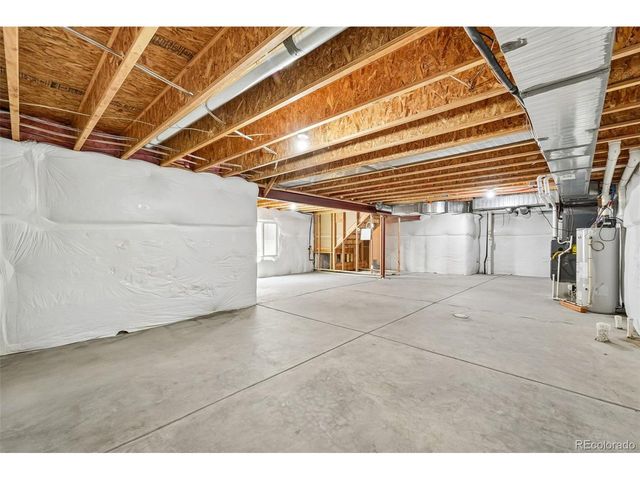 10202 Southlawn Cir, Commerce City, CO 80022