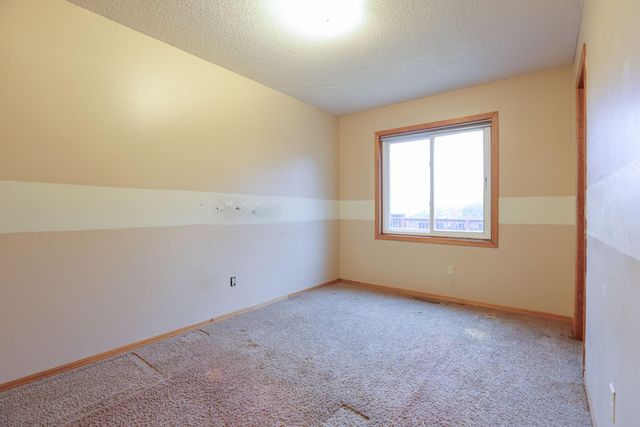 10987 Brittany Drive N, Champlin, MN 55316