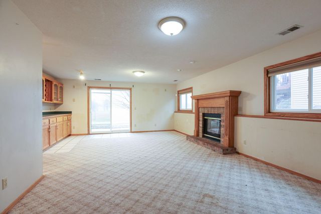 10987 Brittany Drive N, Champlin, MN 55316