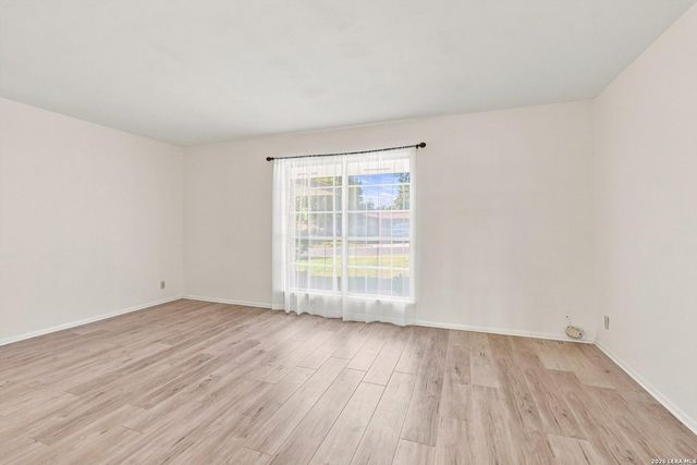 223 SUMMERTIME DR, San Antonio, TX 78216