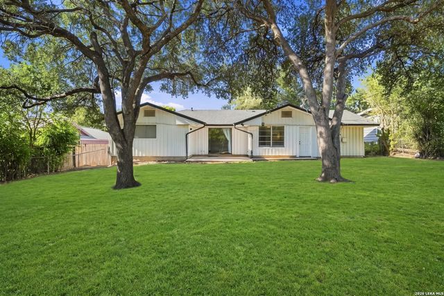 223 SUMMERTIME DR, San Antonio, TX 78216