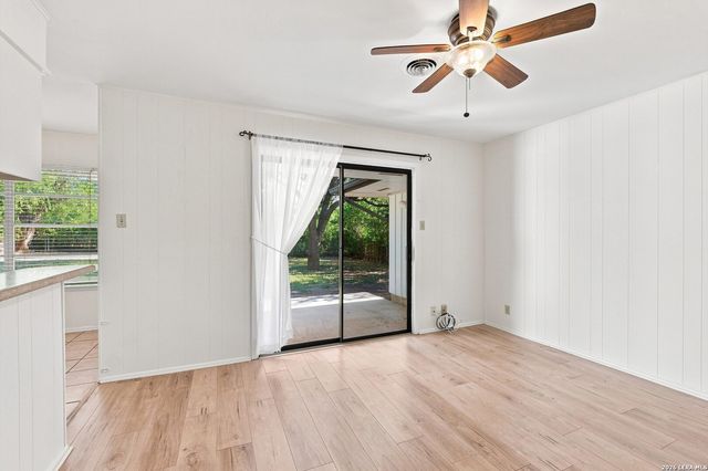 223 SUMMERTIME DR, San Antonio, TX 78216