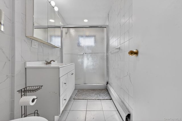 4 Rose Street 6 -F1, Oceanside, NY 11572