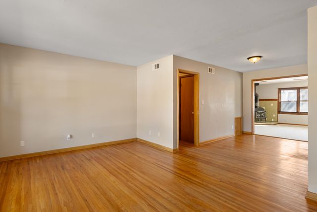 3801 E GRAIL AVE, Wichita, KS 67218