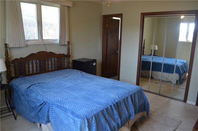 344 Jo Ann Dr, Monessen, PA 15062