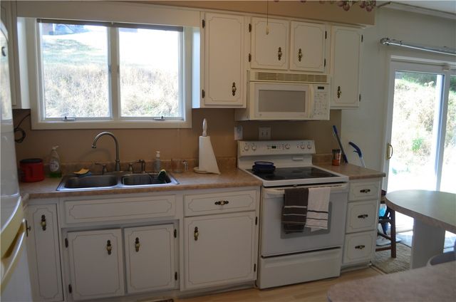 344 Jo Ann Dr, Monessen, PA 15062