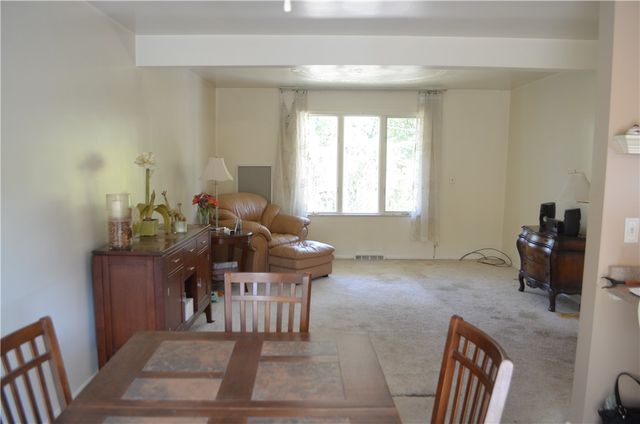 344 Jo Ann Dr, Monessen, PA 15062