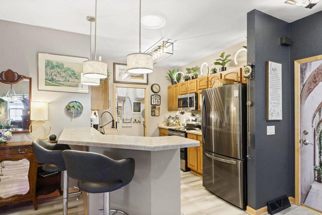 702 Clardell Drive, Sun Prairie, WI 53590