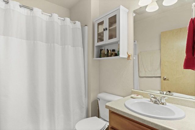 702 Clardell Drive, Sun Prairie, WI 53590