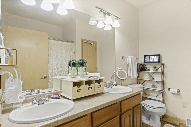 702 Clardell Drive, Sun Prairie, WI 53590