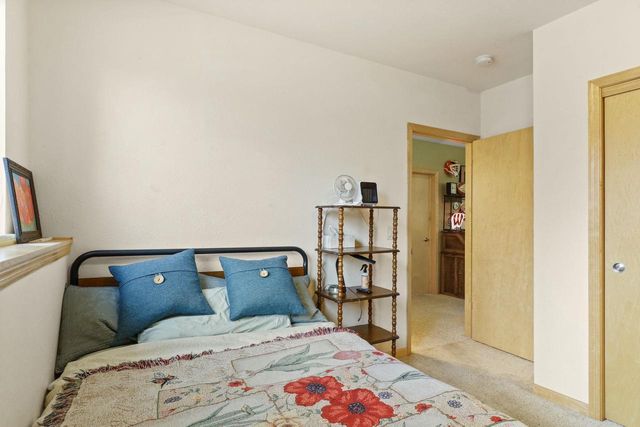 702 Clardell Drive, Sun Prairie, WI 53590